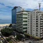 Studio Com Vista Lateral Do Mar | Pi 134/904