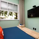 Apartamento A 150M Da Praia De Ipanema | Gc 56/201