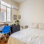 Casa Charmosa Em Ipanema Na Quadra Da Praia!