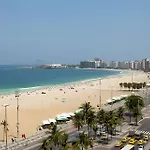 Hr.368 - Lindo Apartamento De 2 Quartos Frente Mar Avenida Atlantica Para Locacao Temporada