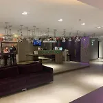 Copacabana - Flat Com Servico E Garagem