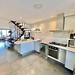 Cobertura Duplex Com Piscina Para Alugar Em Copacabana Com 3 Suites
