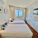 Cobertura Duplex Com Piscina Para Alugar Em Copacabana Com 3 Suites