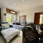 Praia A 5Min- Apart Hotel Com Piscina, Portaria 24Hrs, Internet 500Mg, Shopping Rio Sul 2Min A Pe!
