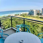 Deslumbrante Vista Para O Mar