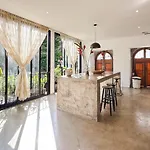 Vila Amorim - Art Residency