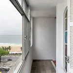 Excelente Apto Copacabana