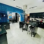 Pura Vida Hostel