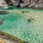 Apartamento A 200 Metros Da Praia No Recreio
