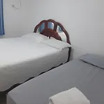 Apartamento A 5 Minutos Da Praia, Recreio Dos Bandeirantes, Rio De Janeiro - Com Vaga De Garagem