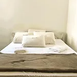 Apartamento Com Localizacao Perfeita Em Copacabana