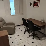 Apto Copacabana, 3 Quartos, 1 Quadra Da Praia, Posto 5