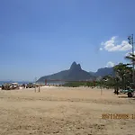 Charmoso Studio Posto 10