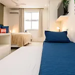 Omar do Rio - PM 269/407: Studio na Quadra da Praia de Ipanema entre os Postos 8 e 9, Internet 125mbps + Workstation e Roku TV, próximo ao Metrô General Osório