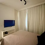 Apartamento Em Ipanema / Leblon - Posto 10