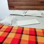 Casa Inteira Garagem E Internet Gratis Prox Praia Recreio