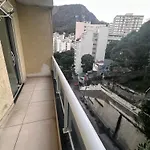 Apartamento Em Copacabana