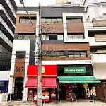 Loft Moderno Com Terraco E Vista Cristo