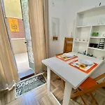 Apartamento Estudio Inteiro No Coracao De Santa Teresa!