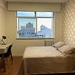 Apto Em Ipanema Vista Mar