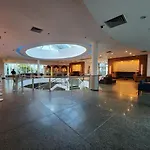 Apart Hotel Resort Urbano Foot In The Sand Barra Tijuca
