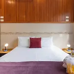 Pineapples STC905 - Apartamento para compacto e decorado para 2 pax em Copacabana