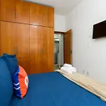 Quarto&Sala Completo A 300M Da Praia | Nsc 386/402