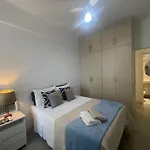 Ótima localização a 2 quadras da praia!Amei