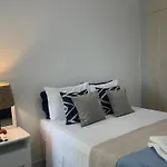 Ótima localização a 2 quadras da praia!Amei