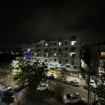 Beautiful Apartamento Com Varanda De Frente Novo Equipado A 2 Quadras Da Praia