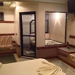 Ville Motel (Adults Only)
