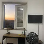 Cantinho Em Santa Teresa Com Bichinhos De Estimacao