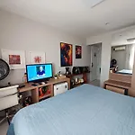 Lindo Flat Na Barra Da Tijuca Proximo A Shopping E Praias