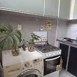Casa Simples E Bem Localizada No Coracao Do Rio! Proximo Ao Metro Praca Onze!