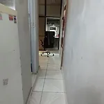 Casa Simples E Bem Localizada No Coracao Do Rio! Proximo Ao Metro Praca Onze!