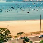 Quarto Compartilhado Em Del Castilho