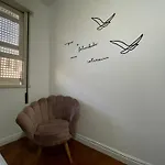 Apartamento C/Vista P O Mar No Leme