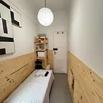 Pequeno Apartamento Em Copacabana