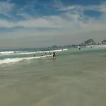 Quarto Casa De Familia Copacabana