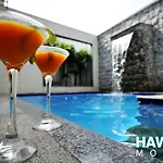Motel Hawaii (Adults Only)