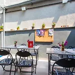 Zen Rooms Mena Barreto
