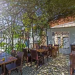 Discovery Suites Rio