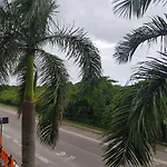 Recreio - Perto Da Praia - Com Internet