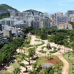 Lindo apartamento no coração de Ipanema