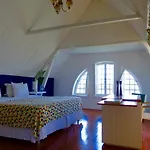 Casa Amarelo