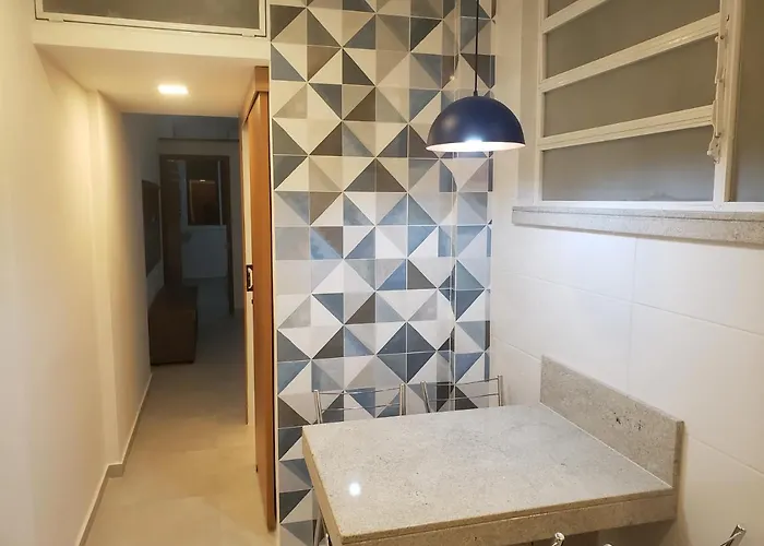 IKE Copacabana Flat Posto 4