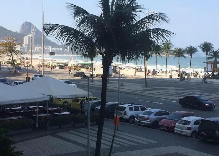 Quarto Loft com Vista Mar Av Atlântica