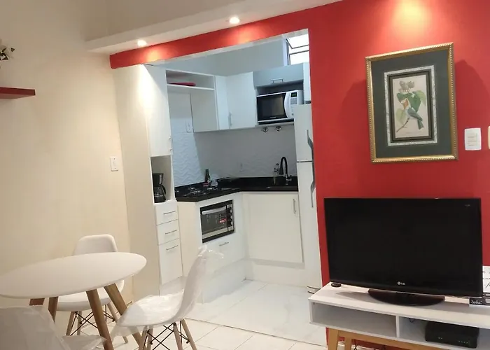 Quarto E Sala Silencioso Em Copacabana