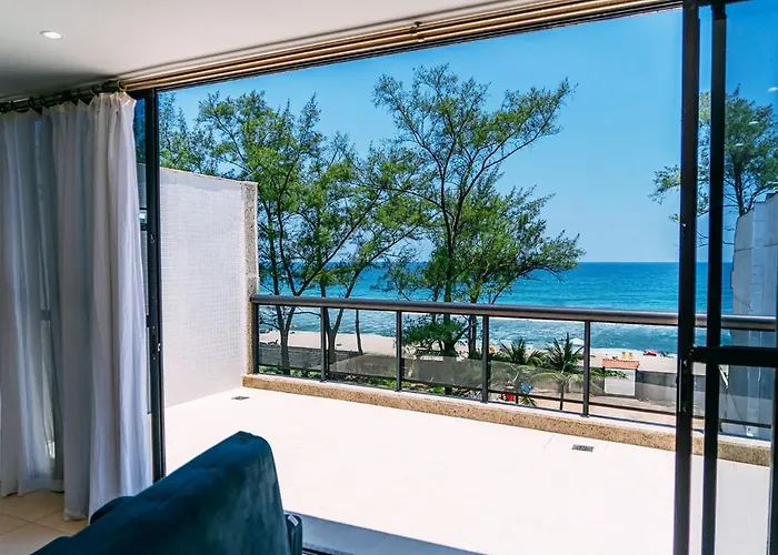 Apto Na Cobertura A 190 M Do Mar No Rio De Janeiro