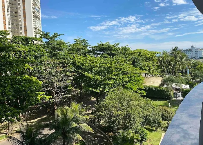 Flat com piscina próximo à praia M4032